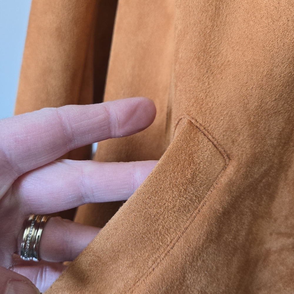 Bagatelle Burnt Orange Soft Faux Suede Ooen Front Jacket. Size M - Picture 3 of 14